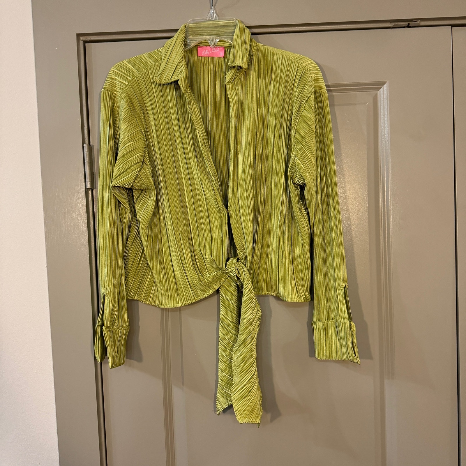 Lilly's Kloset Women's Size Small Green Plisse Crinkle Pleat Lounge Set — image 4 of 8